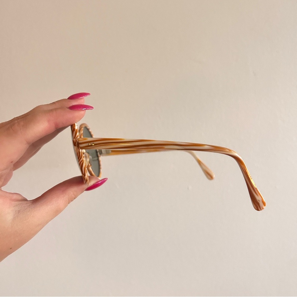 Vintage 60s 70s Marbled Round Mod Psychedelic Hippie Boho Woodstock Sunglasses - Picture 10 of 16